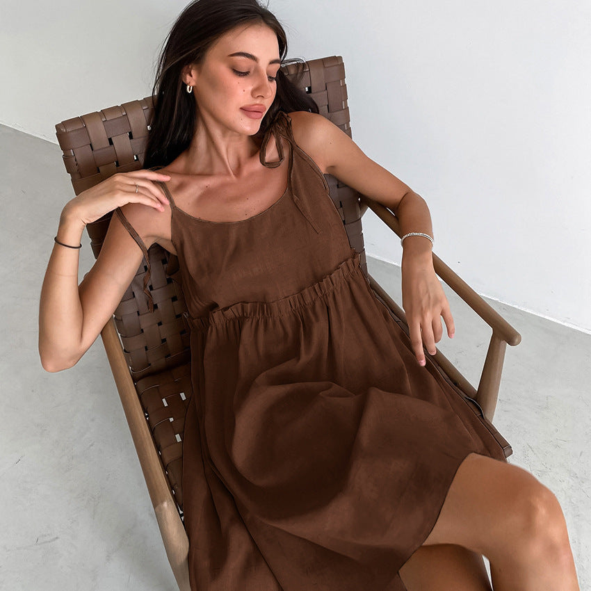 Damen Trägerkleid mit elastischem Bund und verstellbaren Trägern EB