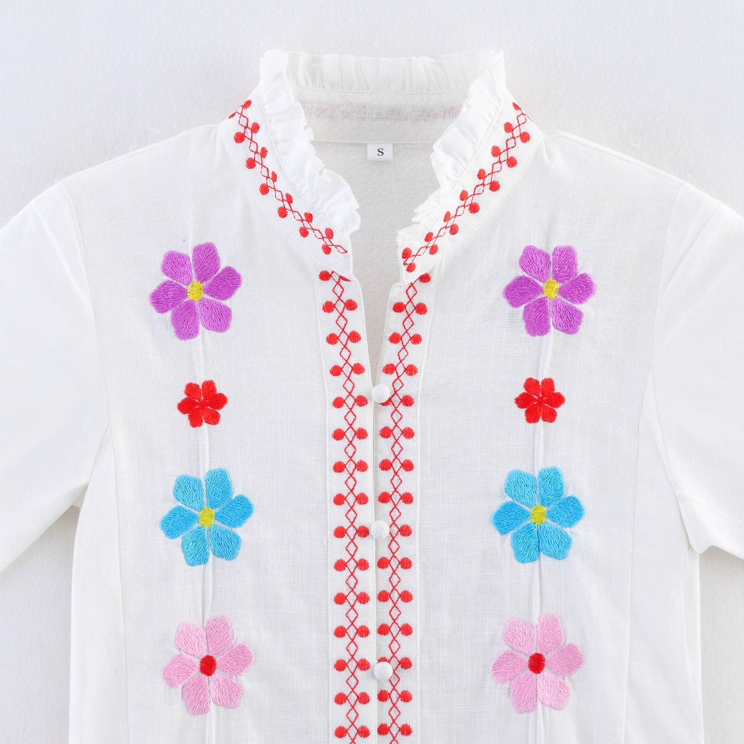 Damen Bluse mit bunten Stickereien und romantischem Rüschendesign EB