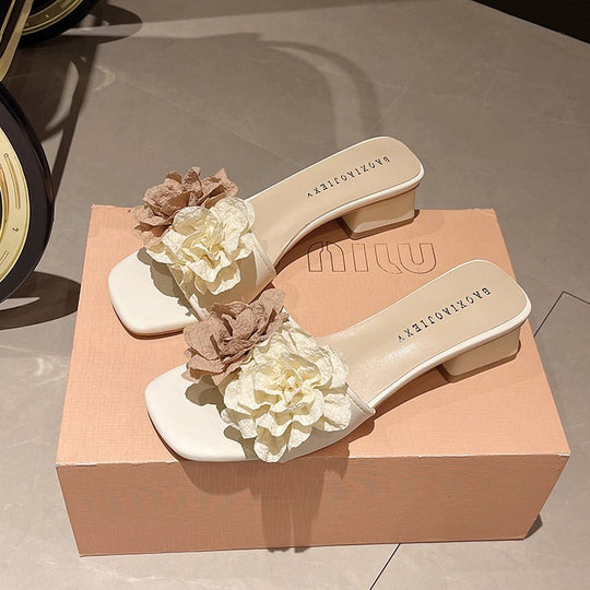 Damen dekorative Mules mit Blumenakzent EB