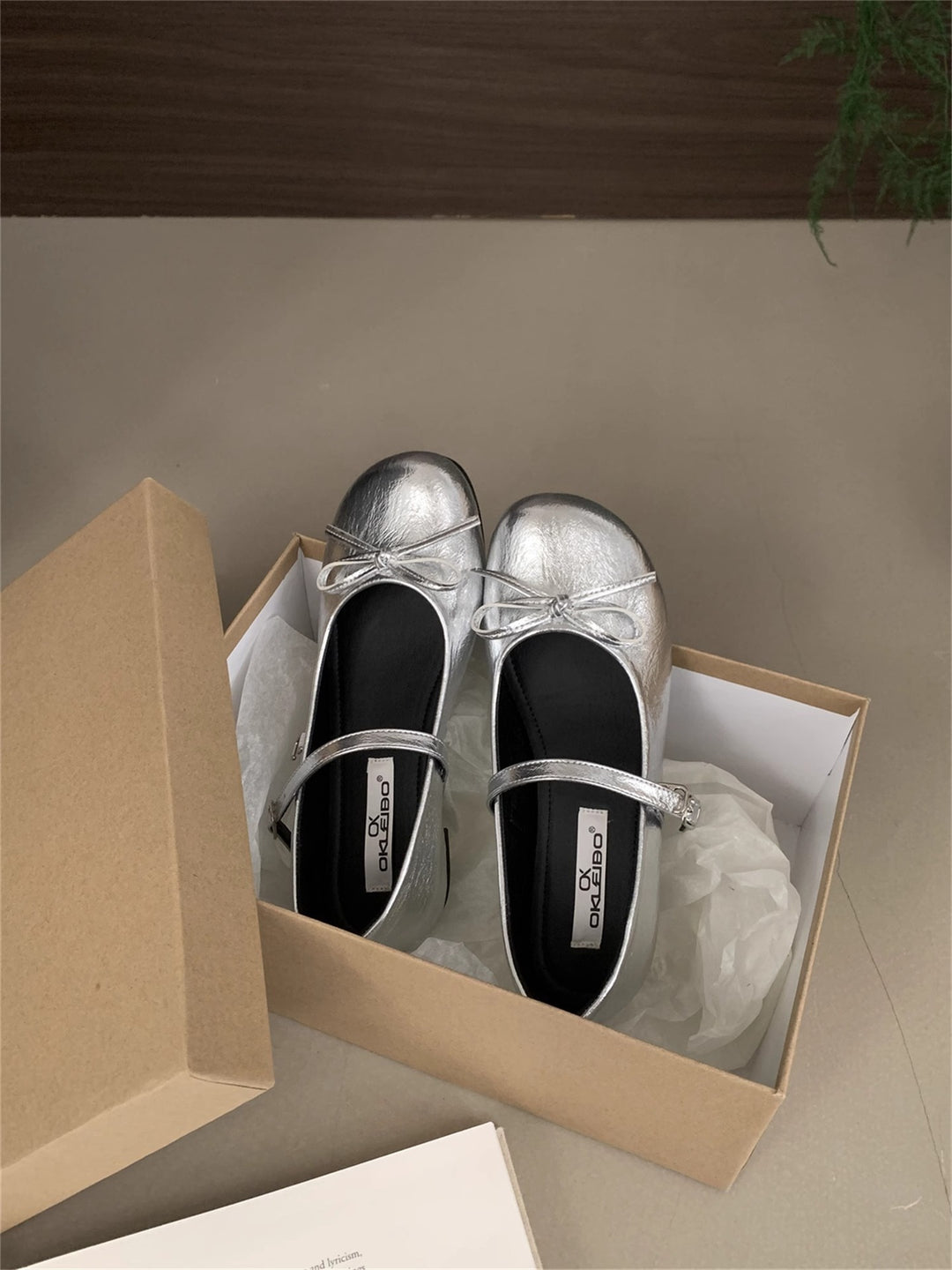 Damen Ballerinas mit elegantem Riemchen und zierlichem Schleifendetail EB