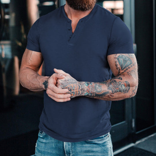 Herren Kurzarm-Henley-T-Shirt aus atmungsaktiver Baumwolle mit dekorativer Knopfleiste EB