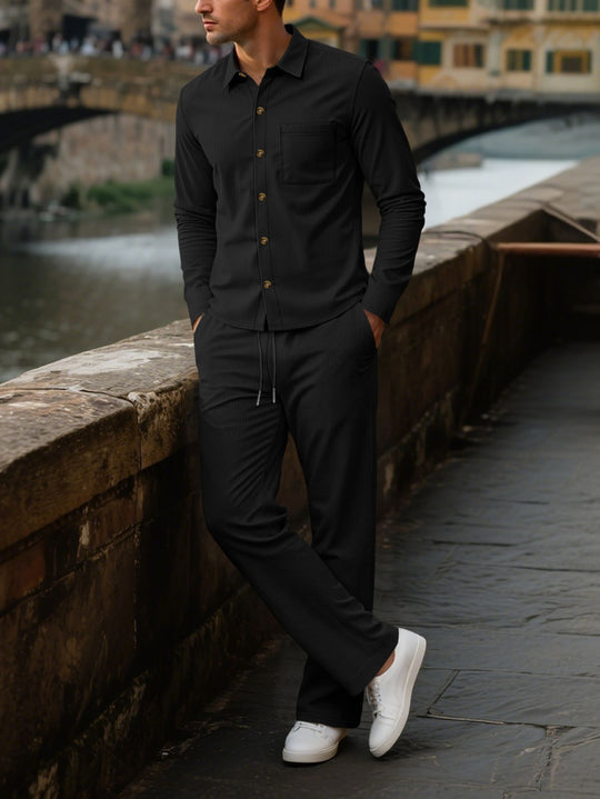 Herren eleganter Freizeitanzug mit strukturierter Oberfläche und praktischen Taschen EB