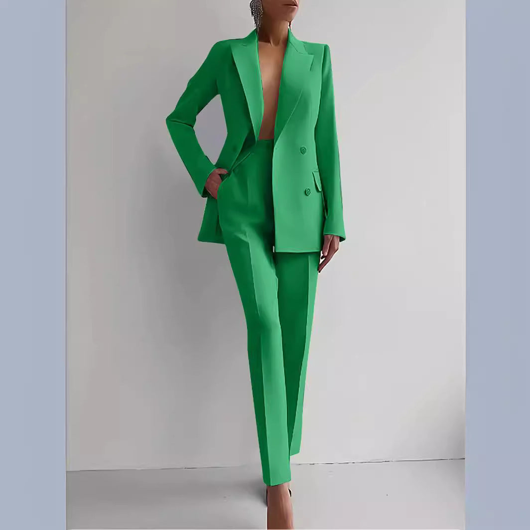 Damen nan maßgeschnittener Doppelreiher-Blazer mit schmaler Bügelfaltenhose EB