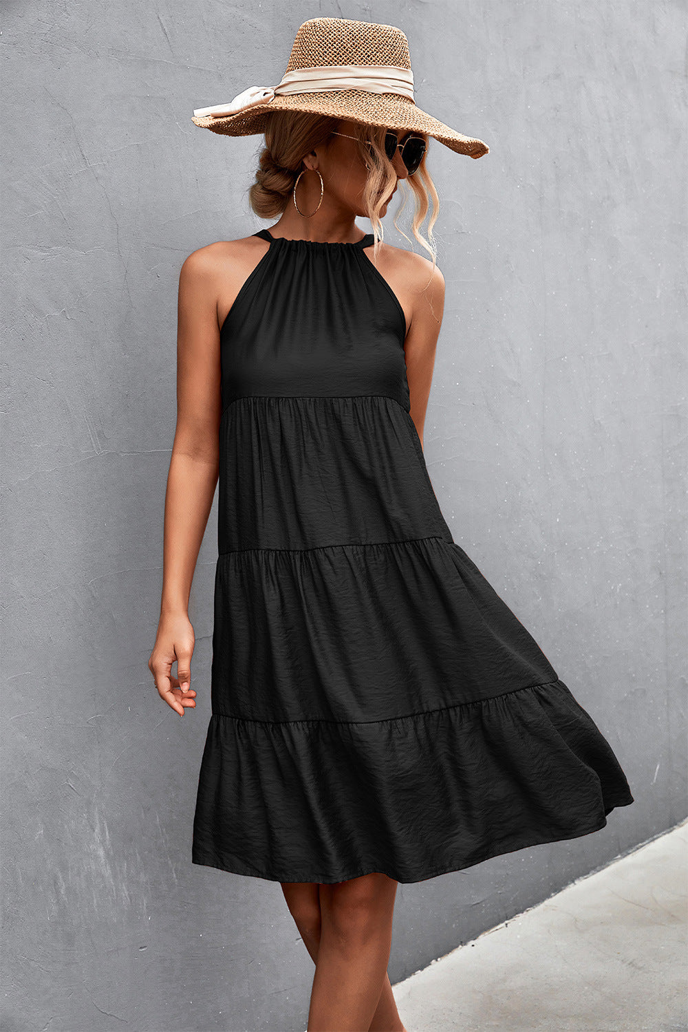 Damen Lässiges Sommerkleid mit hochgeschlossenem Kragen und voluminösem Rock EB