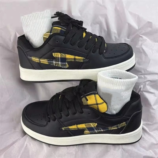 Damen Sportliche Sneakers mit grafischem Design EB