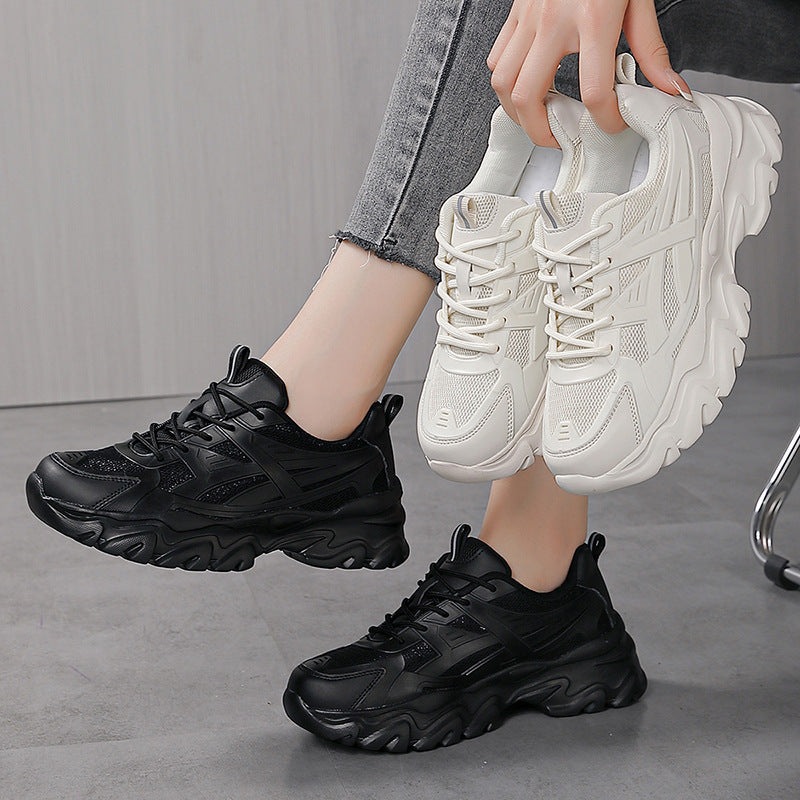 Damen Sportliche Sneakers mit atmungsaktivem Mesh-Obermaterial und stoßdämpfender Sohle EB