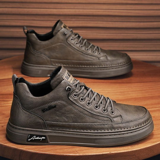Herren trendige High-Top Sneaker mit robustem Leder-Obermaterial und dämpfender Sohle EB