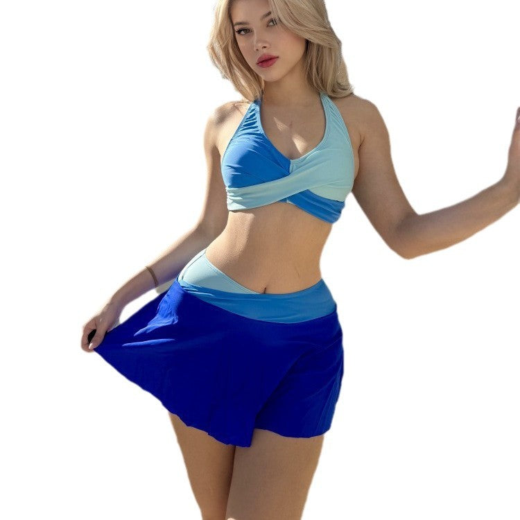 Damen Badeoutfit mit sportlichem Rock EB
