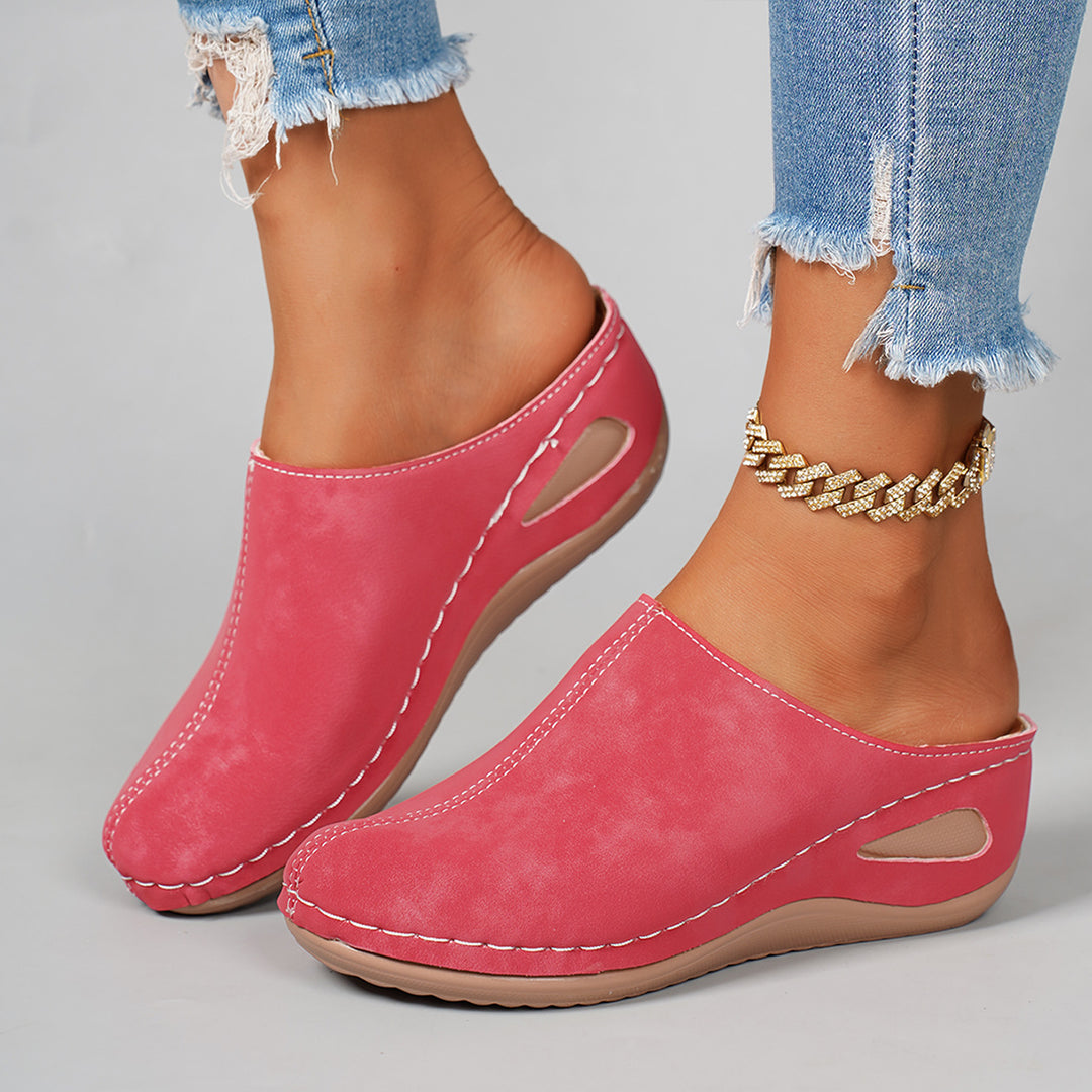 Damen Mules mit ergonomischem Fußbett und modischem Schnitt EB
