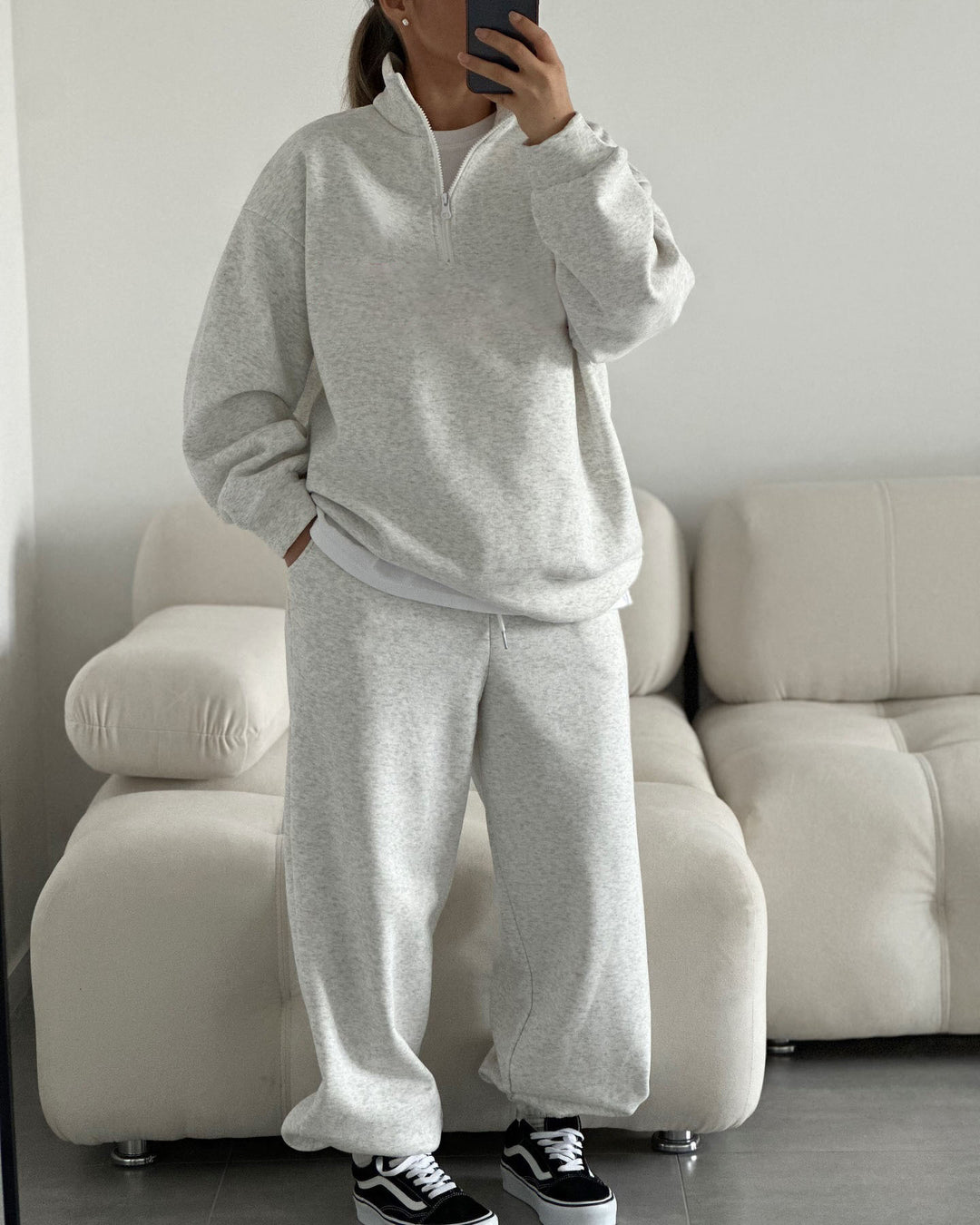 Damen gemütliches Fleece-Loungewear-Set mit Stehkragen und Reißverschluss EB