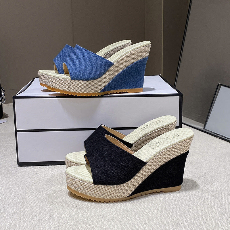 Damen nan Keil-Pantolette mit offenem Zehenbereich breitem Textilriemen Bast-Plateau und gepolstertem Komfortfußbett EB