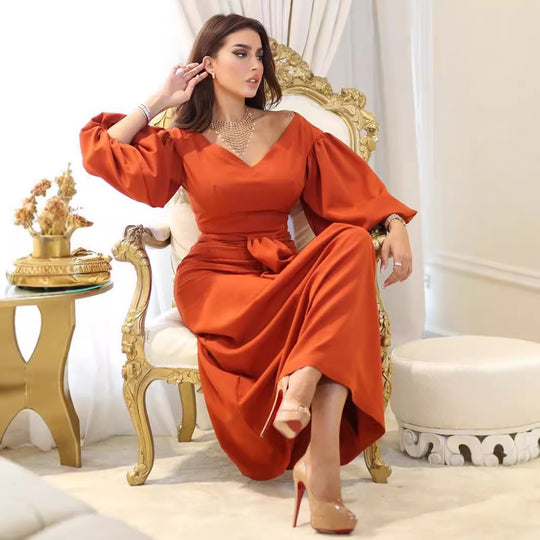 Damen Elegantes Maxikleid mit voluminösen Ärmeln und taillierter Drapierung EB