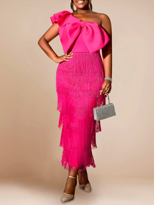 Damen Cocktailkleid mit voluminösem Rüschendesign und Fransen EB