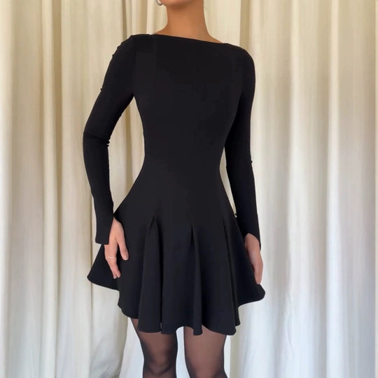 Damen Kleid mit ausgestelltem Rock und eleganten langen Ärmeln EB