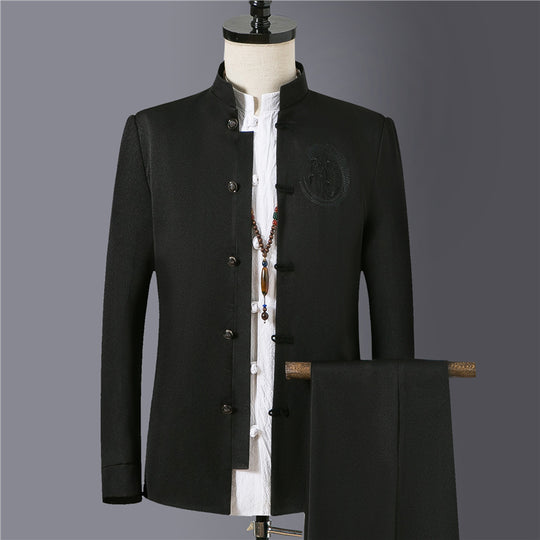 Herren nan asiatisch inspirierte Mandarinjacke mit Stehkragen, Knotenknopfleiste und tonalem Stick-Emblem EB