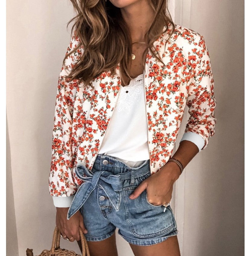 EB | Stylische geblümte Jacke