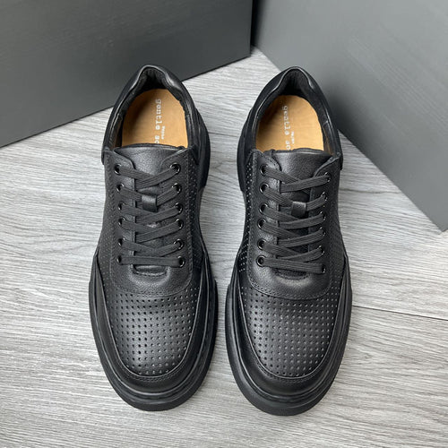 Damen zeitlose Sneakers mit perforierten Details EB