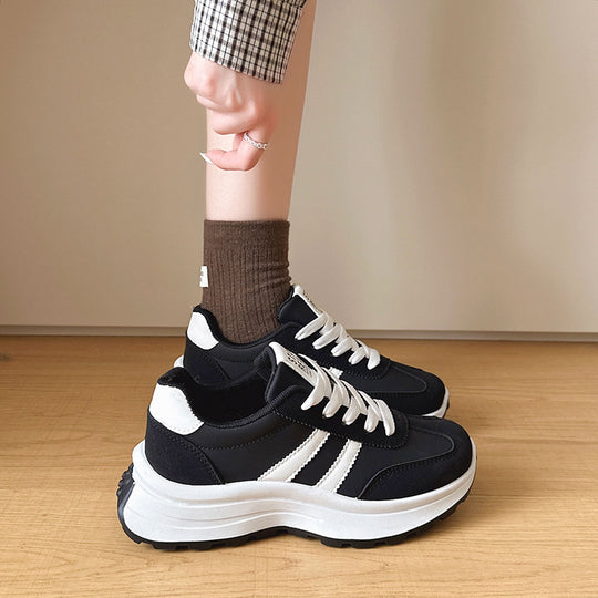 Damen Komfortable Sneakers mit modischer Plateau-Sohle EB