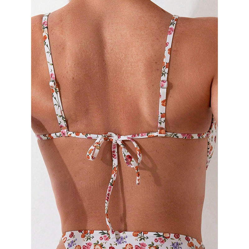 Damen Triangel-Bikini mit floralen Akzenten und verstellbaren Trägern EB