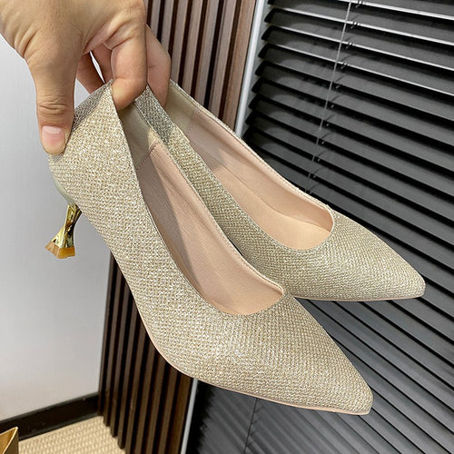 Damen Elegante Pumps mit funkelndem Akzent und geschwungenem Absatz EB
