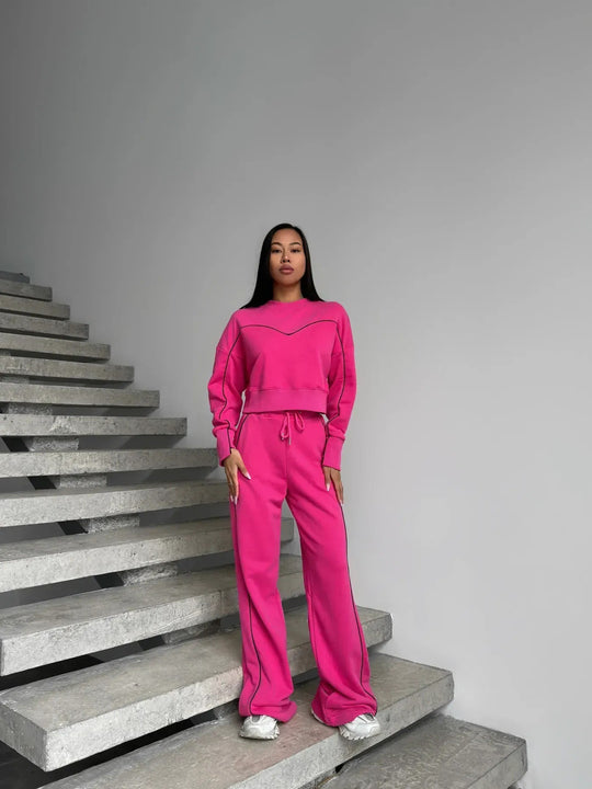 Damen kurzes Oversize-Sweatshirt mit Kordelzug-Jogginghose und Kontrastnähten EB