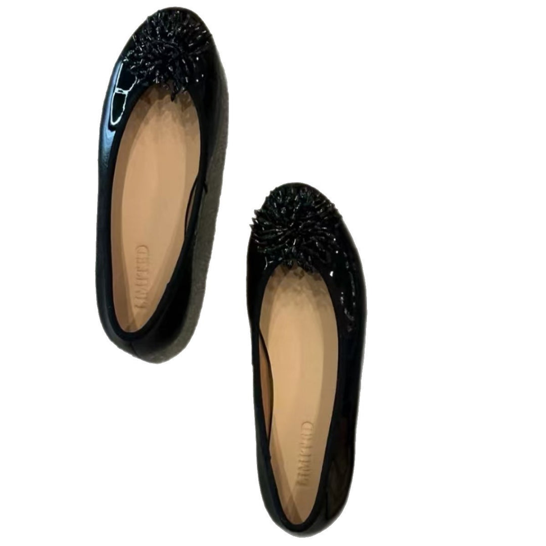 Damen Ballerinas mit außergewöhnlichem Blumendekor und glänzender Oberfläche EB