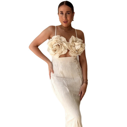 Damen Crop-Top mit floralen 3D-Blütenapplikationen und elegantem Schnitt EB