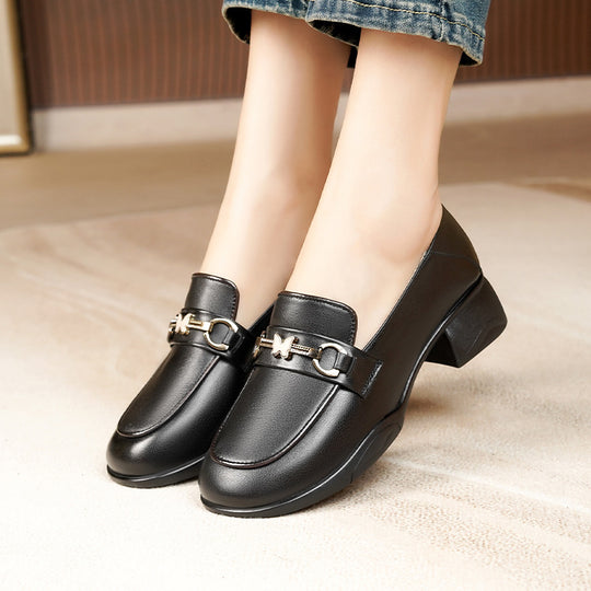Damen Elegante Mokassins mit modischem Schmuckdetail und bequemem Blockabsatz EB
