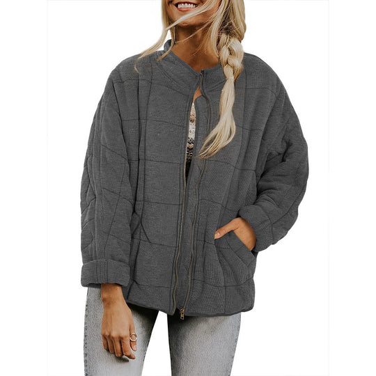 Damen Steppjacke im Oversized Schnitt mit Stehkragen und verdecktem Reißverschluss EB