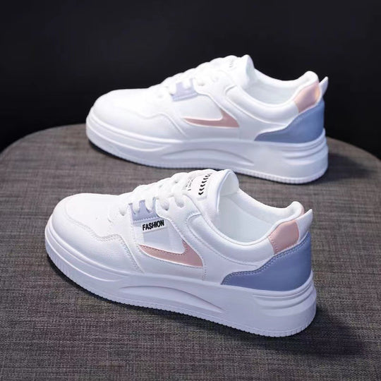 Damen Sportliche Sneakers mit modischen Akzenten und dämpfender Sohle EB