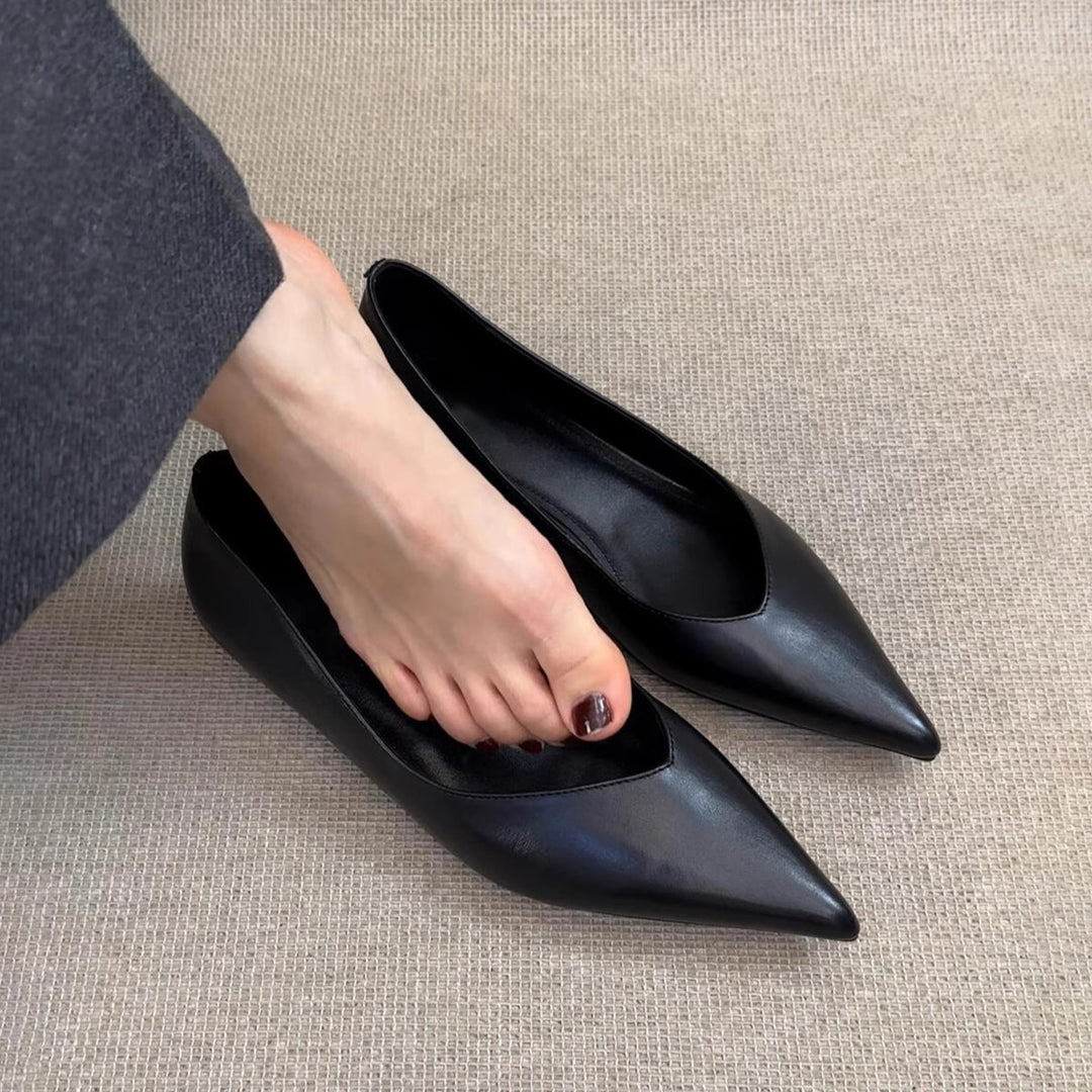 Damen spitze Ballerinas mit raffinierter Ausschnittform und komfortablem Innenleben EB