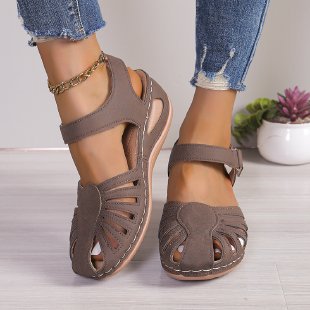 Damen Sandalen mit verstellbarem Riemen und durchbrochenem Design EB