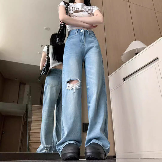 Damen Weit geschnittene Destroyed Jeans im lässigen Vintage-Stil EB