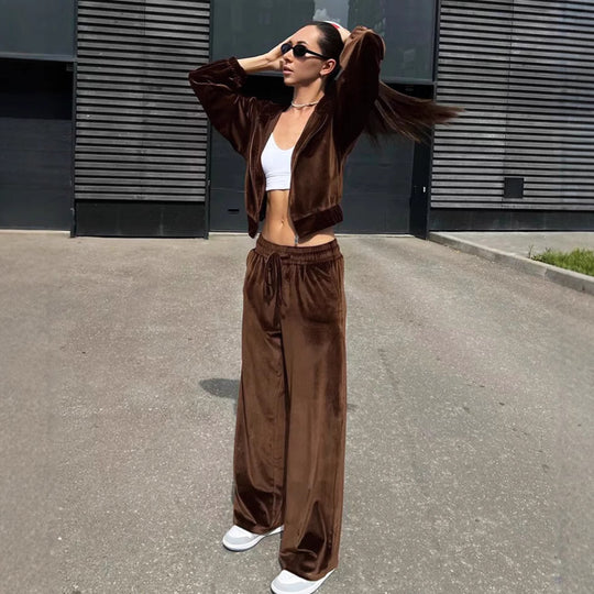 Damen bequemer Sportanzug mit lockerer Passform und Kapuzenjacke EB