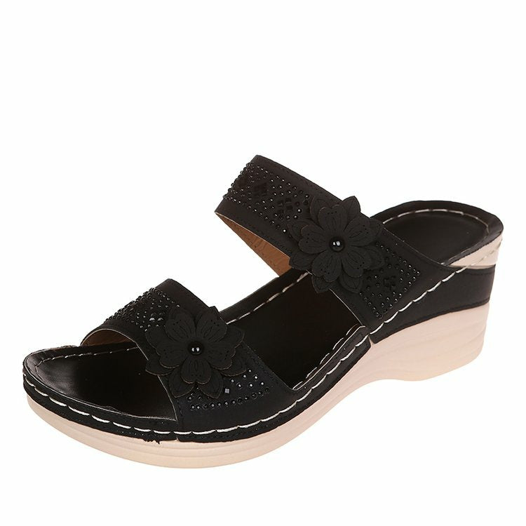 Damen modische Wedge-Pantoletten mit floralem Dekor EB