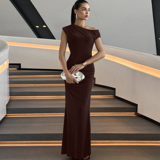 Damen Elegantes Maxikleid mit asymmetrischem Ausschnitt und Raffungen EB