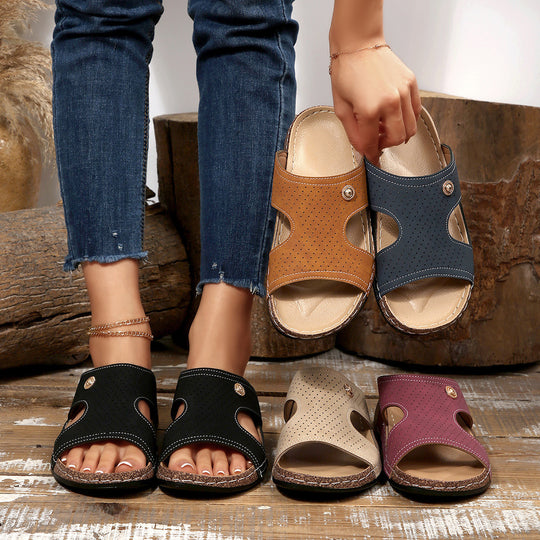 Damen Komfortable Clogs mit offenem Design EB