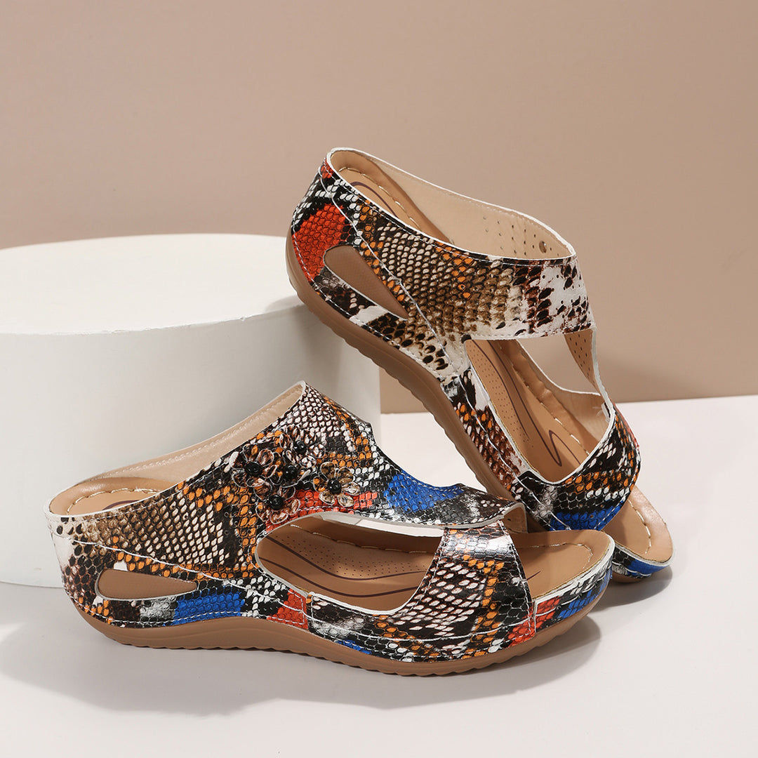 Damen komfortable Sandalen mit floralem Design EB