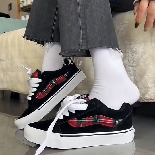 Damen Modische Sneakers mit kariertem Design und bequemem Fußbett EB