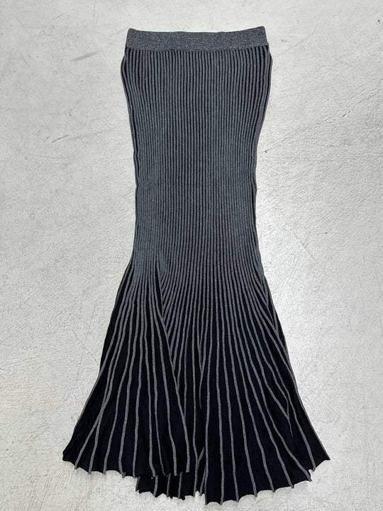 Damen Maxirock mit eleganter Rippenstruktur und modischem Glockenlauf EB
