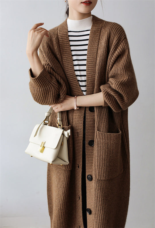 Damen Strickmantel mit praktischen Seitentaschen und eleganten Knopfdetails EB