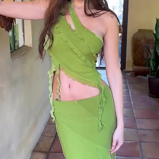 Damen hochgeschlossenes Maxikleid mit asymmetrischem Rüschendesign und eleganter Drapierung EB