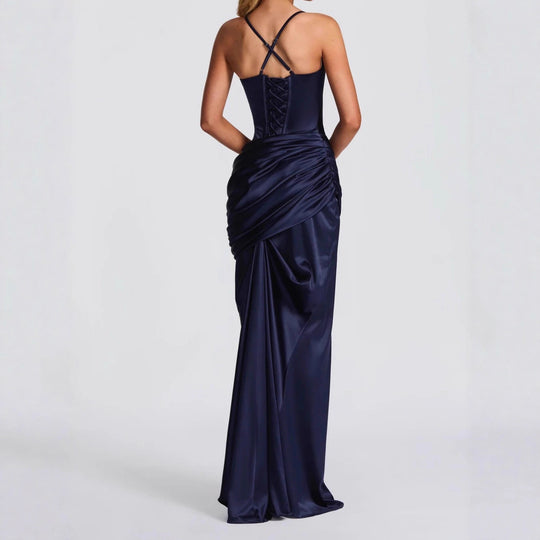 Damen elegantes Abendkleid mit raffinierten Drappierungen EB