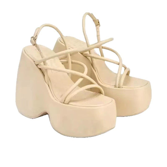 Damen Plateau-Pumps mit elegantem Riemchen-Design EB