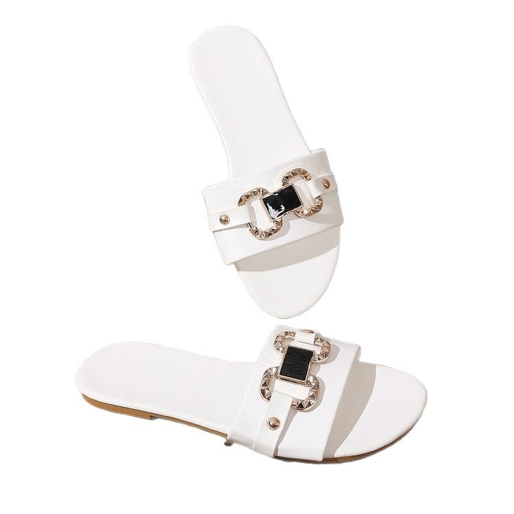 Damen Modische Riemensandaletten mit elegantem Schmuckdetail EB