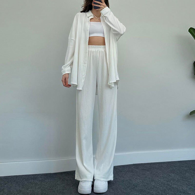 Damen lässiges Strickensemble mit weiter Bluse und lockeren Hosen EB