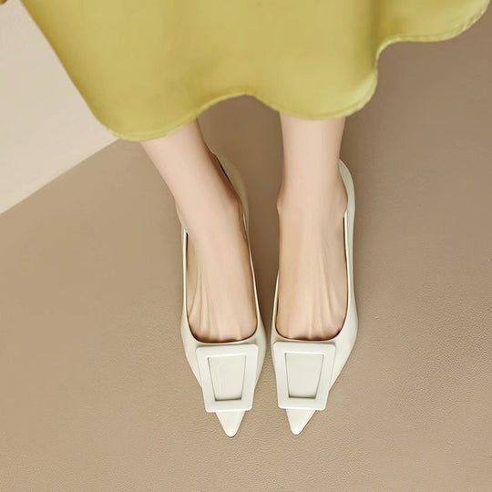 Damen elegante spitze Pumps mit dekorativer Schnalle EB