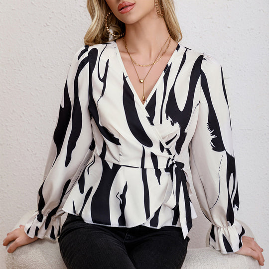 Damen Wickelbluse mit peplum Schnitt und langen Ärmeln EB