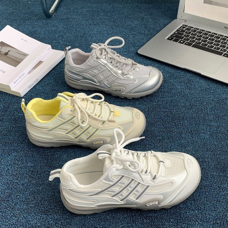 Damen Sportliche Sneakers mit atmungsaktivem Mesh-Obermaterial und dämpfender Sohle EB