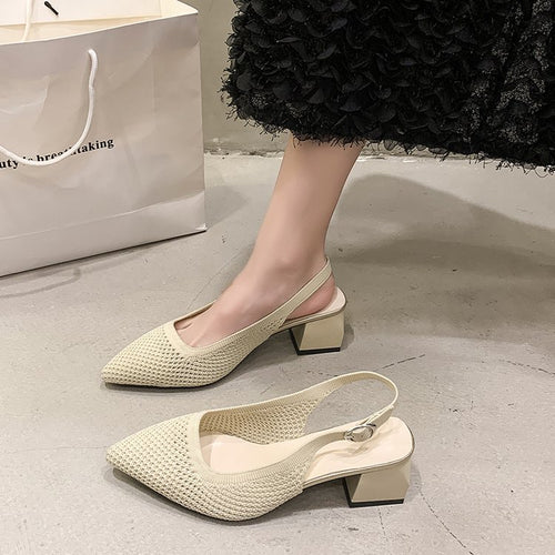 Damen Slingback-Pumps mit strukturiertem Obermaterial und elegantem Blockabsatz EB